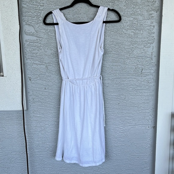 LOFT XS WHITE SUMMER DRESS - Picture 3 of 5